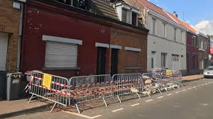 Roubaix Une Maison En Partie Detruite Par Le Feu