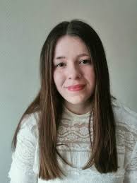 Luisa Unger's Instagram, Twitter & Facebook