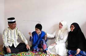 Lagu kanak tv 30 november 2019. Tanya Sama Pokok Kurniaan Istimewa Agong Permaisuri Kepada Gadis Sindrom Down Utusan Borneo Online