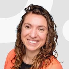 Mackenzie Astling's Instagram, Twitter & Facebook