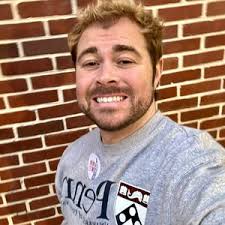 Eric Clay Warner (@daericclay)