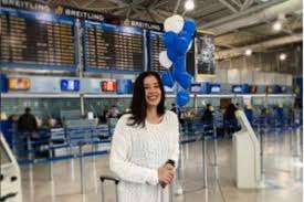 Τελευταίο «αντίο» θα πουν σήμερα, συγγενείς και φίλοι στην 20χρονη καρολάιν, που έχασε με φριχτό τρόπο τη ζωή της από τα… L6ftk1jrztvk3m