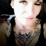 Shandi Maler's Instagram, Twitter & Facebook