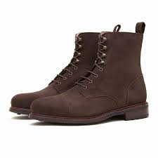 Panties, bikini, shorts) in the shape of a woman's labia, vaguely reminiscent of a camel's toes. Suede Cap Toe Boots Online Shopping