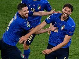 Finnland gewann als debütant sein erstes spiel, wie jugoslawien und die sowjetunion 1964, spanien 1964, italien 1968, deutschland 1972, irland 1988, kroatien 1996, norwegen 2000, die ukraine 2012 und wales 2016. Eptcwlbcuqnkbm