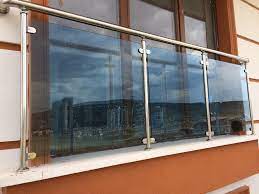 Cam balkon fiyatları modelin seçimine göre farklılık gösterecektir. Fransiz Camli Balkon Korkuluklari Camaks Aluminyum