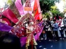 Sektor rangka tidak saya sentuh sekalipun. Karnaval Pakaian Paling Unik Carnival Jogja Fashion Week 2015 By Wisnu Sw