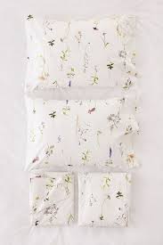 Lola Photo Floral Sheet Set Urban Outfitters Bed Linen Design Bed Linens Luxury College Bedding Sets
