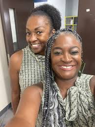 Great teachers' minds THINK alike…and DRESS alike! Meet Mrs. Prince and  Mrs. Mack.