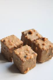 Cubes Moelleux Vanille Glacage Rocher Dulcey En 2020 Avec Images Recette Entremet Biscuits Moelleux Gateaux Et Desserts
