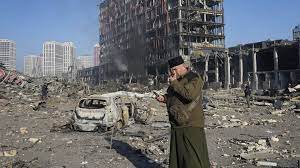 Les négociations se poursuivent entre russes et ukrainiens à istanbul. La Russie Poursuit Son Pilonnage De Marioupol Qui Refuse De Ceder Guerre En Ukraine Radio Canada Ca