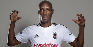 Kariyer sayfasında atiba hutchinson isimli futbolcunun sezon bazında takımının yer almış olduğu turnuvalardaki maç, gol, asist, sarı kart, kırmızı kart, oyuna girme, oyundan alınma. Atiba Hutchinson Signs Contract Extension Turkish Football News