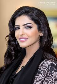 The new rule announced on friday allows women over the age of 21 to apply for a passport without authorisation, putting them on an equal footing to men. Saudi Arabia Princess Ameerah Poisk V Google Arabian Beauty Women Beauty Girl Beauty Women