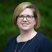 Excited to announce Michelle Halloran Gilman '92, Commissioner of the CT  Department of Administrative Services, as this year's winter commencement  speaker! A dedicated leader, Michelle has played a key role in stabilizing