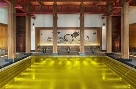 Design the pool room ceiling with mural art. Best 18 Modern Indoor Swimming Pool Design Ideas