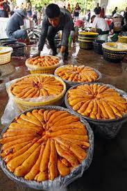 pin by megan odd years travel on taiwan i 台灣 weird food street food food and drink