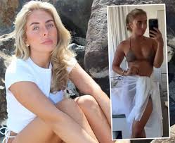 OnlyFans BANS Video Of Bonnie Blue Sleeping With Over 1,000 Men - As Fans  Cook Up THIS Conspiracy About It! - Perez Hilton