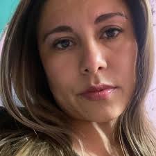 🙏🙏🙏 a que edad se recomienda desparasitar a las gallinas y cuantos días  no se consumen los huevos despues de.