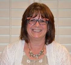 Kara Napier's Instagram, Twitter & Facebook