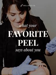 Before ➡️ After: The Sculptra Glow-Up This stunning transformation didn't  happen overnight — it happened gradually 💉 Sculptra works by stimulating  your body's own collagen production, gently restoring lost collagen over  time