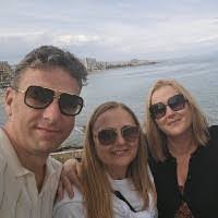 Derek Edens's Instagram, Twitter & Facebook