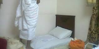 Itupun cuma bisa sholat subuh. Hadis Shahih Hukum Shalat Di Atas Kasur Pernah Ya Facebook