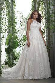 Hochzeit, ist sicher auch in siegburg der schönste tag im leben der brautleute. Brautmode Siegburg Brautmodengeschaft Adornia Fur Ihr Brautkleid