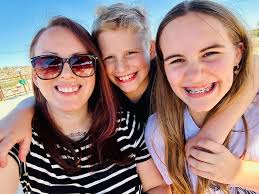 Who is a reputable, licensed professional house cleaner?