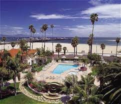 Bu plaj olan otel santa barbara county adliyesi ve mission santa barbara yakınındadır. West Beach Inn Santa Barbara Ca California Beaches
