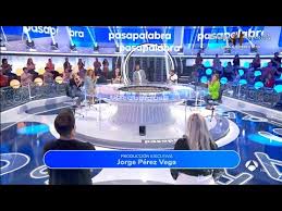 Jul 17, 2021 · la llegada de pasapalabra a la pantalla de telefe resultó una bocanada de aire fresco para la emisora.en un año donde renovó muchos de sus ciclos, el programa conducido por iván de pineda terminó por instalarse en el imaginario colectivo del público, además de recibir mucho apoyo por redes sociales y un gran acompañamiento desde el rating. Pasapalabra 301 06 07 2021 Resumen Del Programa De Hoy Youtube