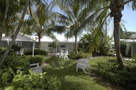 Lemon tree inn naples florida. Lemon Tree Inn Of Naples Florida Puts The Squeeze On Childhood Cancer Jane Watkins Prlog