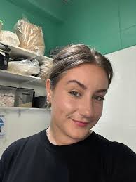 Review of blush in shade dare