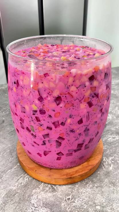 Resep Segar Es Buah Gentong yang Lezat