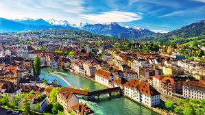 Suatu negara dapat digambarkan sebagai suatu bangsa di lokasi geografis tertentu yang memiliki pemerintahan, konstitusi, dan pendirian politik yang diakui. Fakta Unik Negara Swiss Yang Menarik Untuk Dibahas