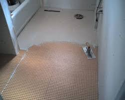 I tore up the old tiles easily enough, but a significant amount of mortar remains on the plywood subfloor. Removing Thinset From Plywood Ceramic Tile Advice Forums John Bridge Ceramic Tile