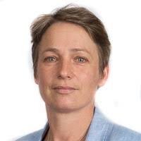 80+ perfiles de «Gebhardt»