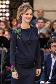 Louise bourgoin et tepr très discrets. Louise Bourgoin Enceinte De Son Deuxieme Enfant