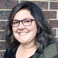 Laura Deckard's Instagram, Twitter & Facebook