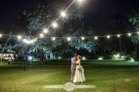 Night photography has its challenges, especially when you. Nighttime Wedding Photography Low Light Wedding Photography The Brilliance Of Nighttime Wedding Photography