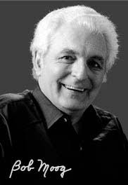 Minimoog Voyager Anniversary -:-:- FUTURE STYLE -:-:- electronic machines  and trend artists MUSIC magazine