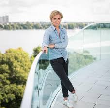 Maybe you would like to learn more about one of these? Caren Miosga Nicht Unsere Aufgabe Menschen Eine Haltung Vorzugeben Welt