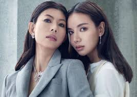 Trải qua nhiều mối tình gây chú ý, ở tuổi u30, kim lim cùng con trai về sống với người cha tỷ phú và mẹ kế. Ex Tv Actress Cherie Lim On Why She Disappeared From The Limelight After Marrying Billionaire Peter Lim Entertainment News Asiaone