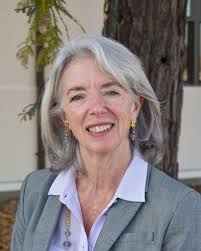 We're so excited to announce that Barbara Bloch has joined the JFED staff  as our Major Gifts Officer! After serving as a board member for eight  years, Barb is bringing her fundraising