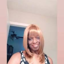 Stream Regina Runner music