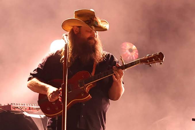 Chris Stapleton Drops 'Heart Letting Go' for Netflix's 'Nobody Wants This'  - Backstage Country