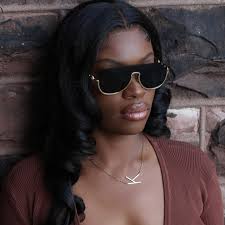 Cocoa Brown! 🍂🍁🍁 Loving the skin I'm in!! Hair- @krazy_sexi_kool_kwany  Makeup- @phenomenalrelle_mua Photo credit! @_asiaray @asiarayphotography  #love #buffalokids #hiphopculture #music #mytime #flowers