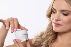 Role of Skincare Products in Enhancing Aesthetic Treatments