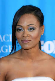 Growing up I always thought these two were the same women lol Robin Givens  and Robin Stokes