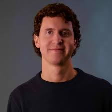 It takes a village, thankful for my SCH family who have been constantly  encouraging and challenging me to be the best version of myself 🏡💜