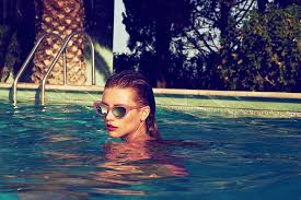 Fashion Shoot Swimming Pool Season In Pictures Pool Fashion Poolside Fashion Swimming Pools